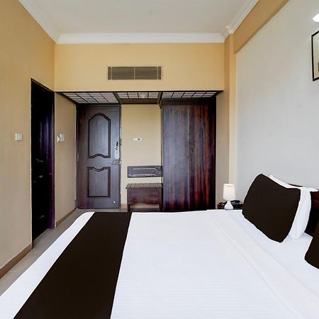 Super Townhouse Koyambedu Hotel Chennai Exterior photo